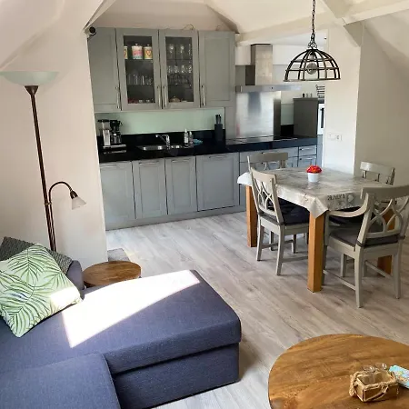 't Klompenhuuske Apartamento