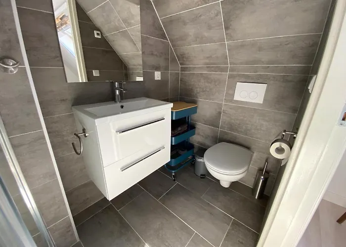 't Klompenhuuske Apartamento *